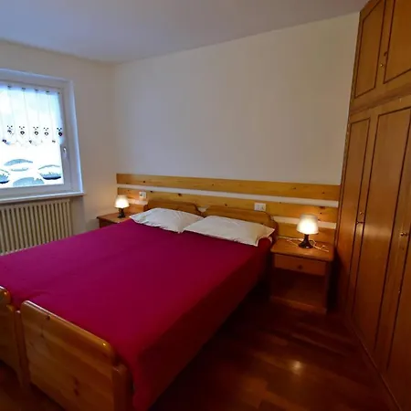 Miradolo Apartment