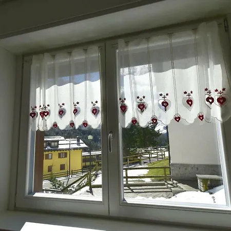 Miradolo Apartment *